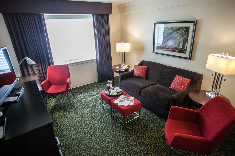 The University of Georgia Center for Continuing Education & Hotel - photo 40