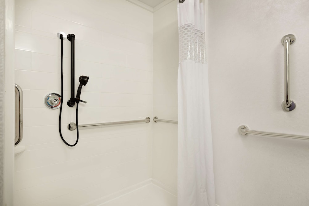 Hampton Inn Denville Rockaway Parsippany - photo 21