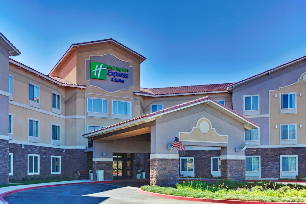 Holiday Inn Express & Suites Beaumont Oak Valley by IHG in Beaumont, United States