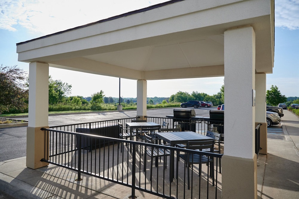 Candlewood Suites Watertown Fort Drum by IHG - photo 45