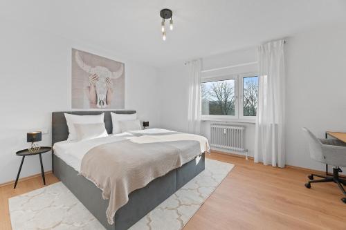 Roomfall Apartment am Kurpark mit TG & Wifi & Balkon — 4-Star Luxury Hotel in Bad Rappenau, Germany