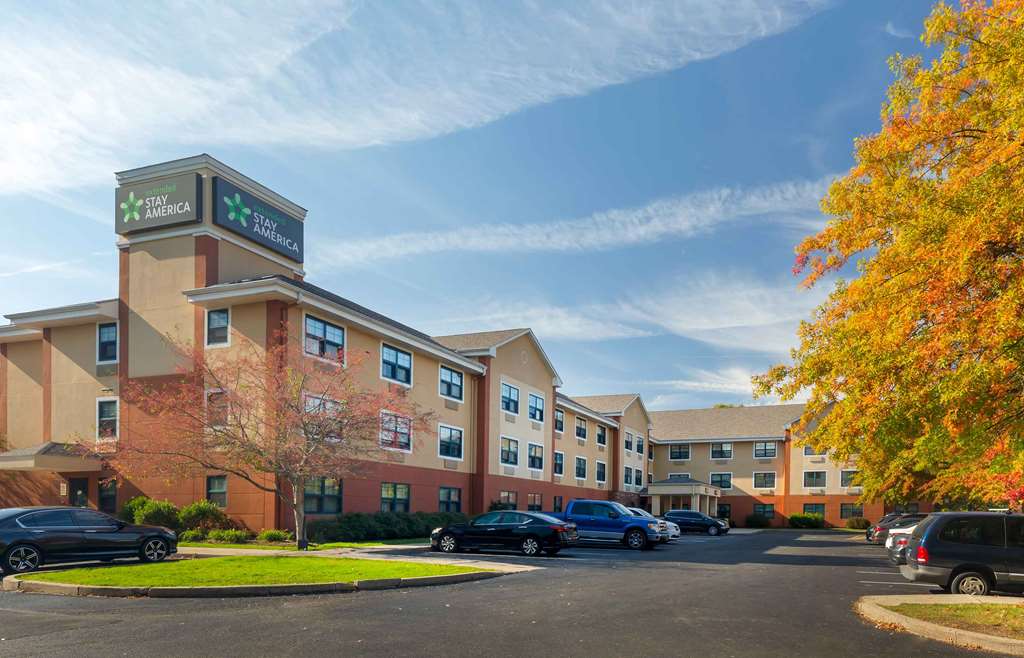 Extended Stay America Suites Hartford Meriden — Meriden