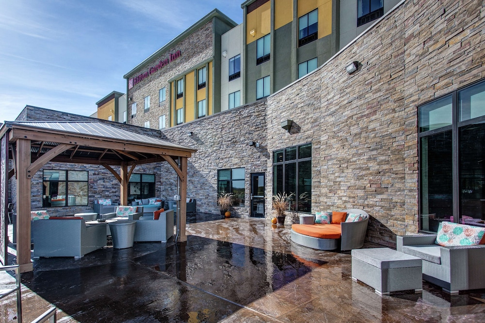 Hilton Garden Inn Topeka - photo 42