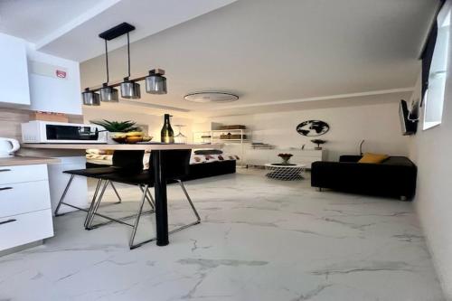 Apartments Noa Old Town Studio Ground Floor