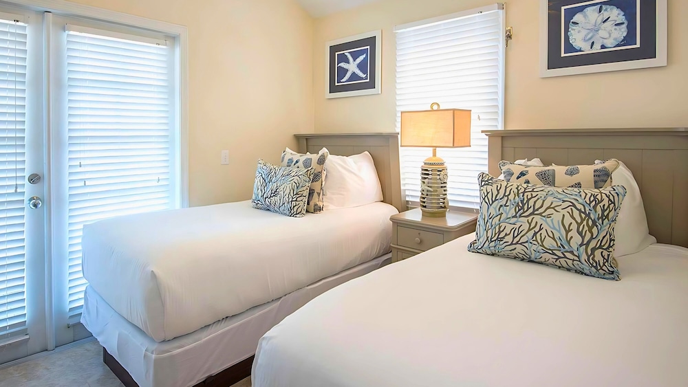 Villas At Hawks Cay Resort - photo 20