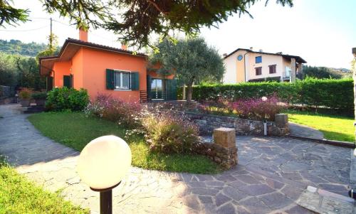 Villetta Mari in Torri Del Benaco, Italy