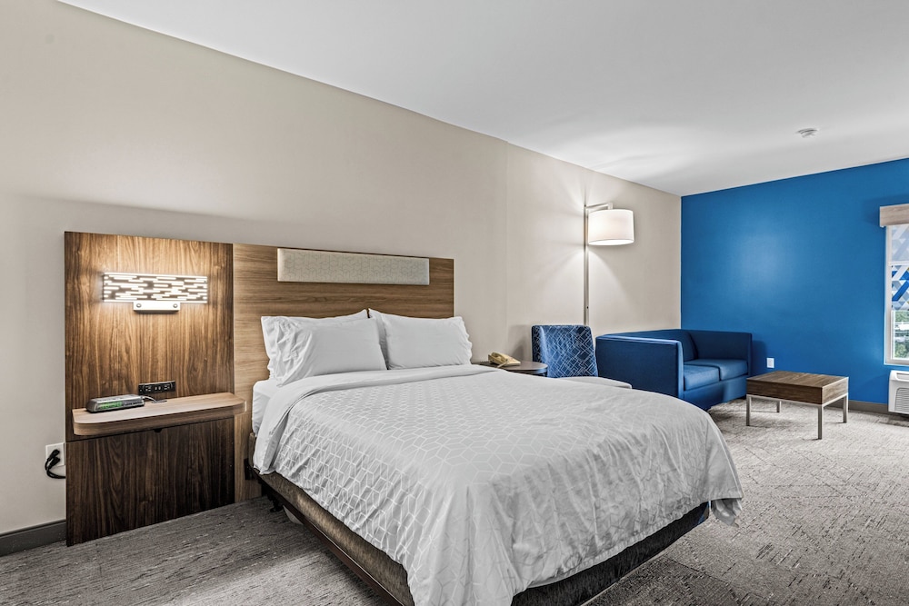 Holiday Inn Express Hotel & Suites Carneys Point by IHG - photo 6