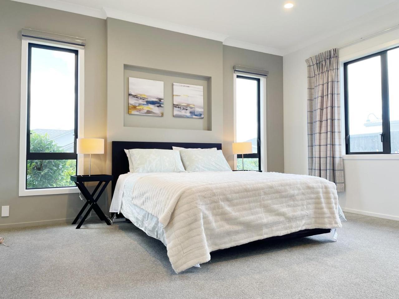 Modern Spacious 5 bedroom house in north Hamilton — 4-Star Luxury Hotel in Hamilton, New Zealand