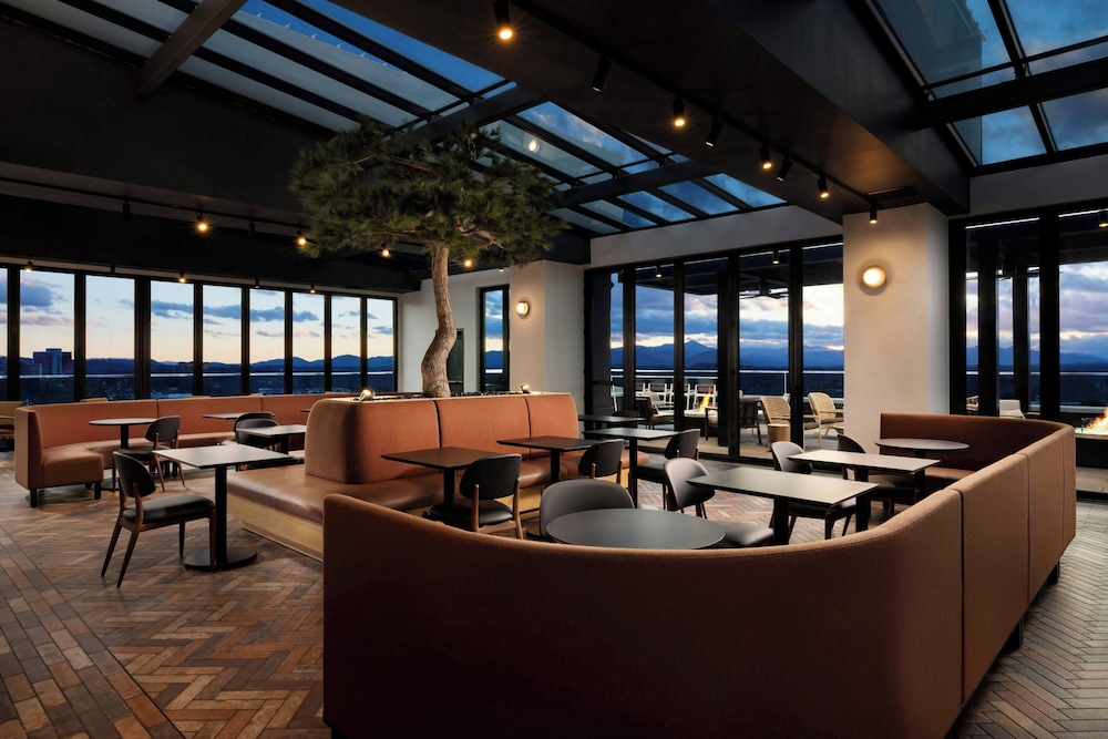 Moxy Asheville Downtown - photo 47