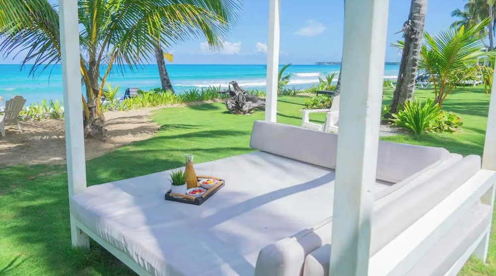 Villas Maranata — 4-Star Luxury Hotel in Las Terrenas, Dominican Republic