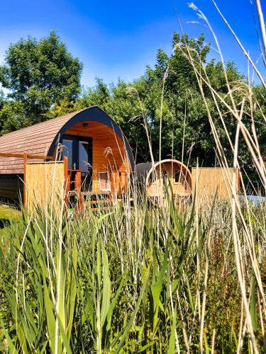 Pod Aan Het Water — Dokkum