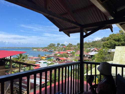 Soka Oceanview Loft Near Beach 15min Walk in Bastimentos, Panama