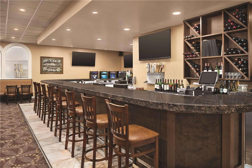 Radisson Hotel and Conference Center Fond du Lac - photo 22