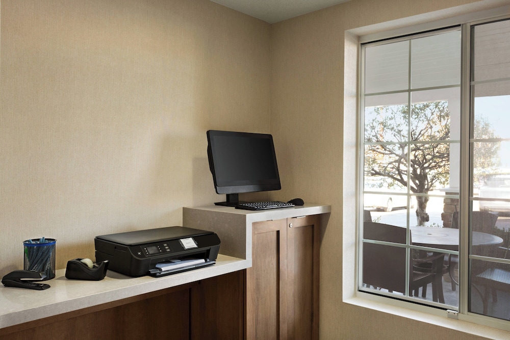 Fairfield Inn and Suites by Marriott Wheeling St Clairsville - photo 20