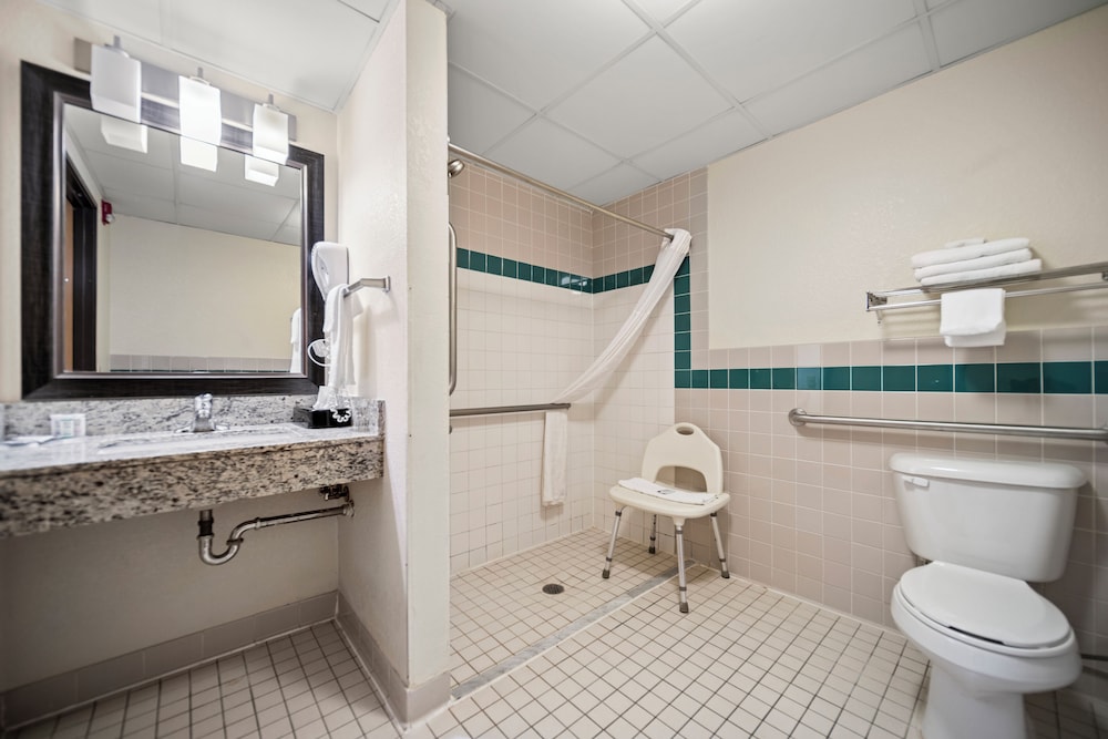 AmericInn by Wyndham Ames - photo 28