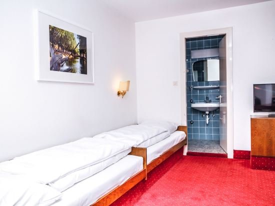 Hotel Beyer - last minute hotel in Duesseldorf