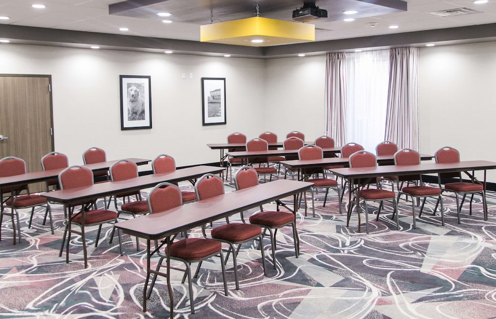 Hampton Inn & Suites Amarillo East - photo 29