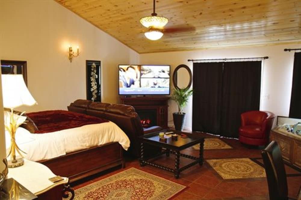 Echo Canyon Spa Resort - photo 16