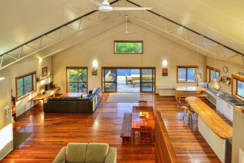 The Barn — 4-Star Luxury Hotel in None, New Zealand