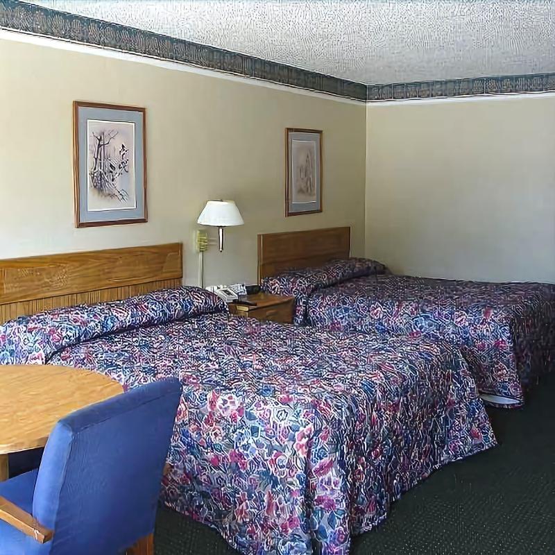 Heritage Inn Picayune - photo 12