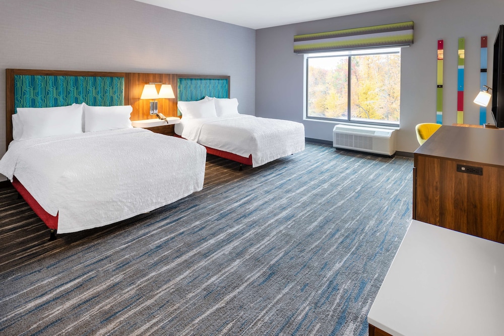 Hampton Inn Monticello - photo 7