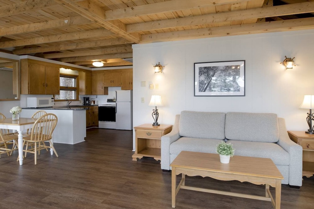 Ocean Gate Inn - photo 30