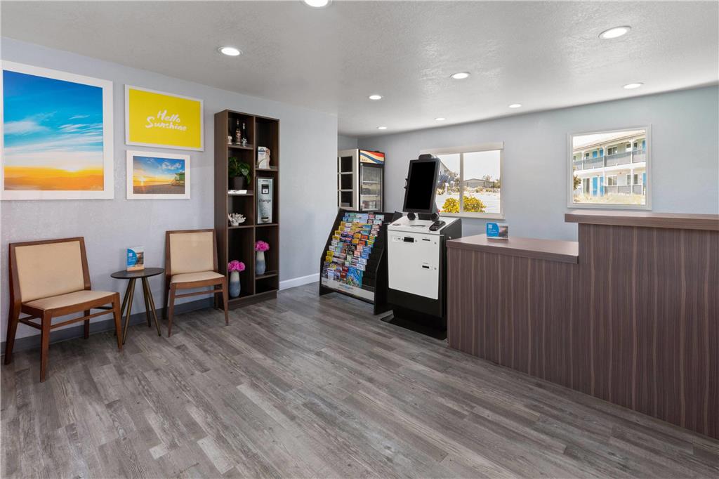 Days Inn by Wyndham Arroyo Grande Pismo Beach - photo 4
