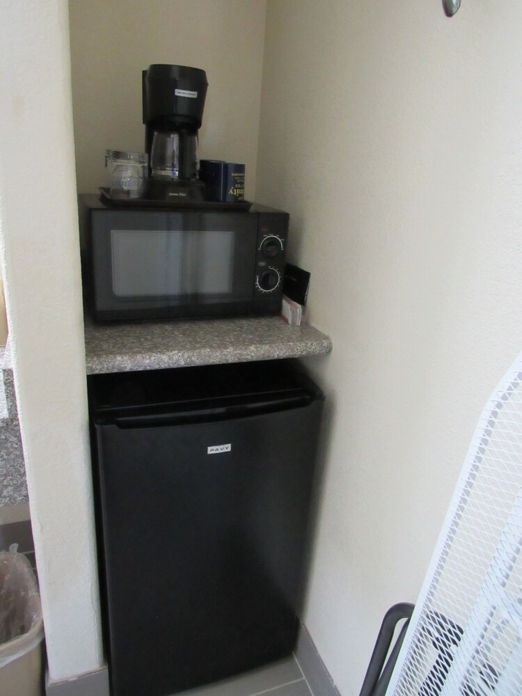 Trinity Suites Downtown Dallas - photo 12