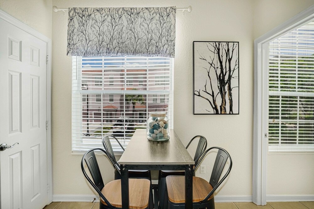Spacious Townhome W patio & Garage Sleeps10 - photo 22