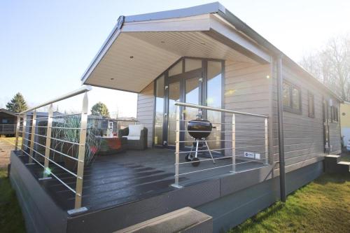 Ostseecampus Bungalow 1 — 4-Star Luxury Hotel in Scharbeutz, Germany