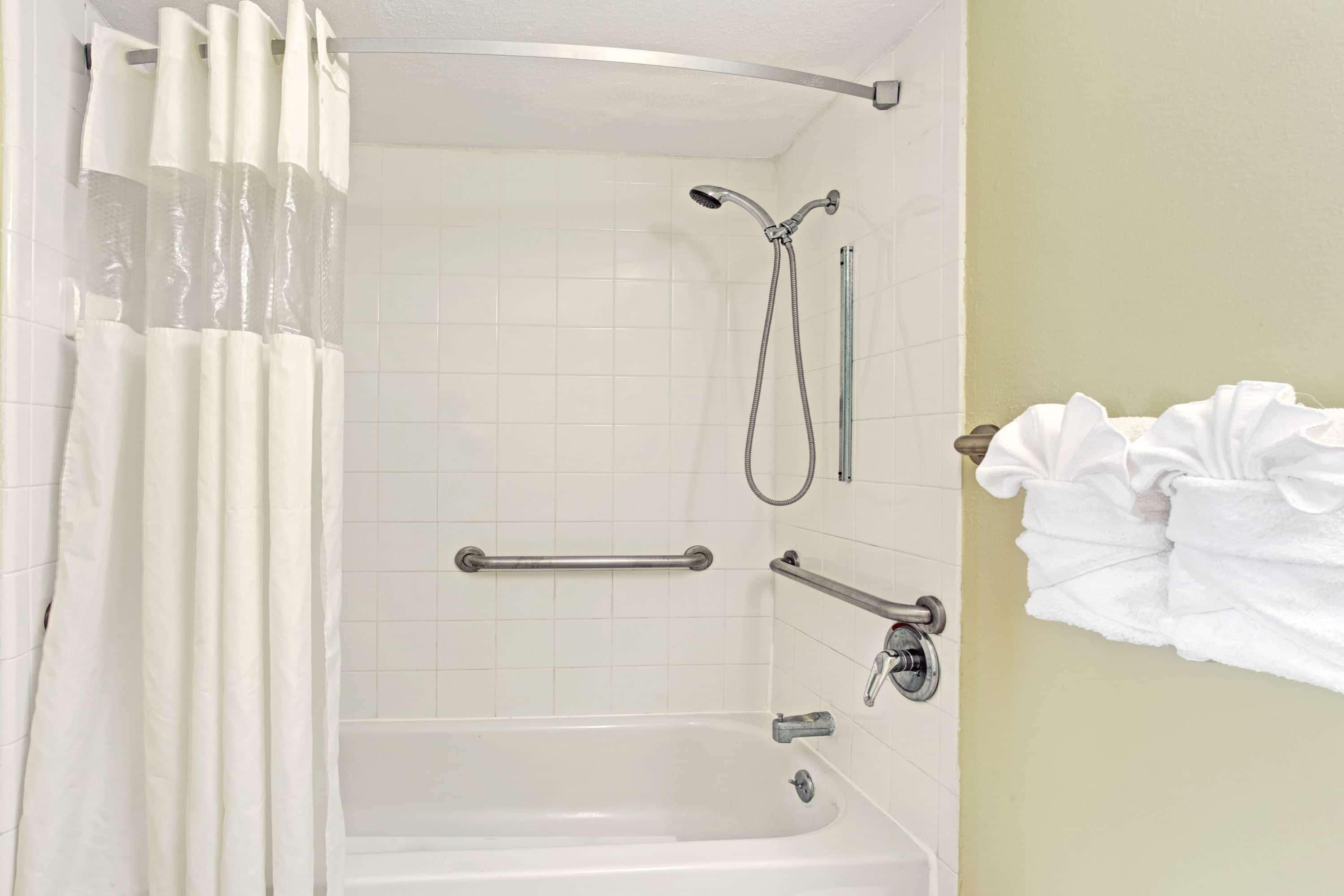 Howard Johnson Inn Tropical Palms Kissimmee - photo 25