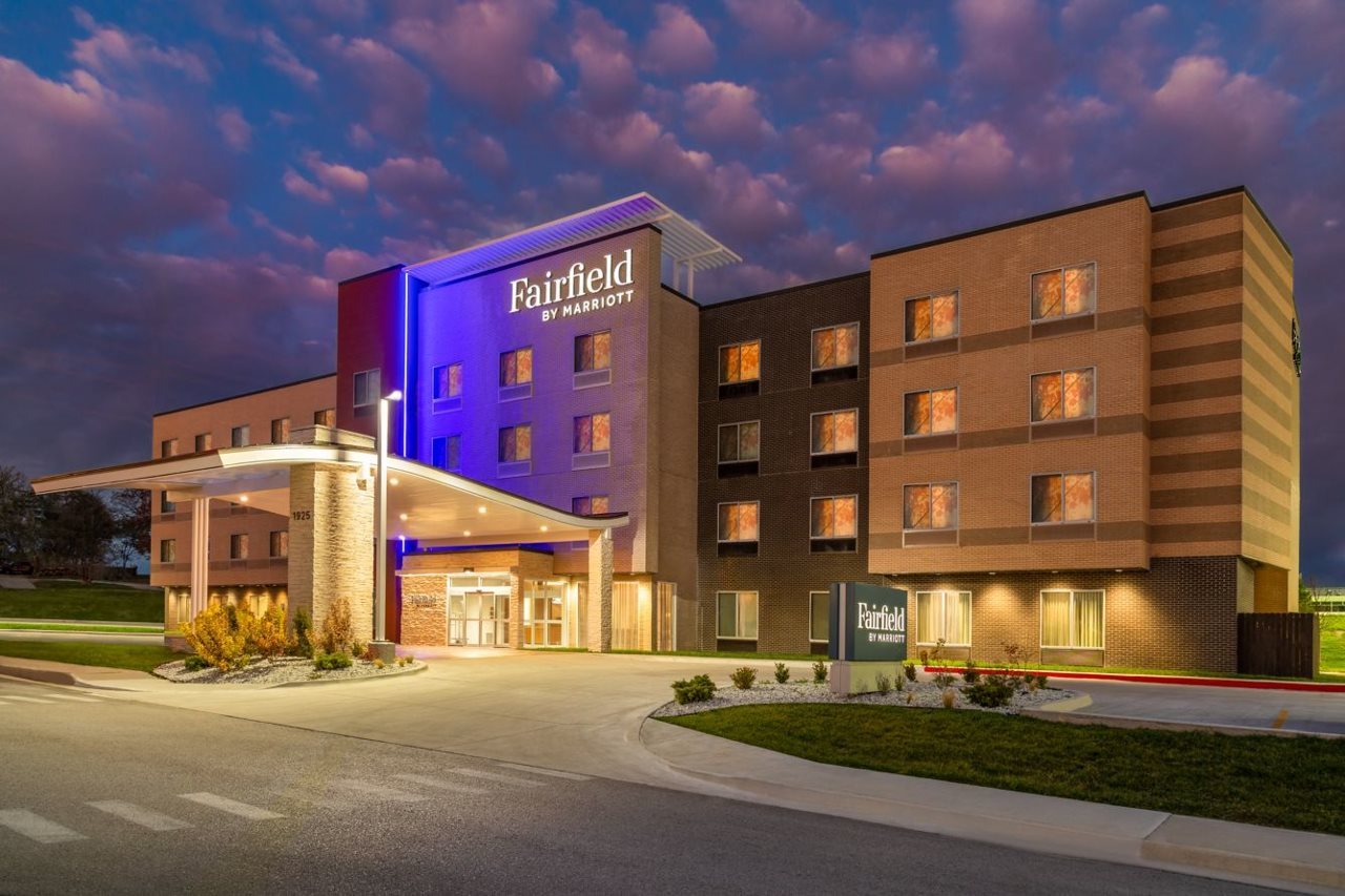 Fairfield by Marriott Inn & Suites Kansas City at The Legends in Kansas City, United States