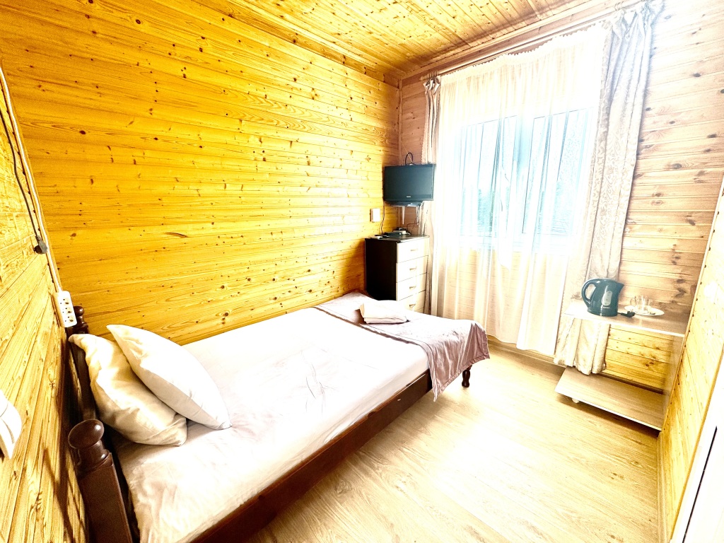 Giatsint Hotel in Vityazevo, Russia