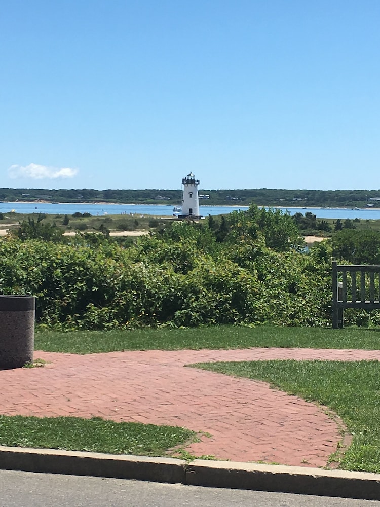 Vineyard Harbor Motel Private Beach - photo 421