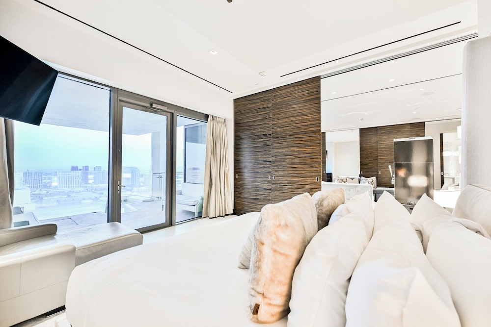 StripViewSuites at Palms Place Penthouses - photo 53