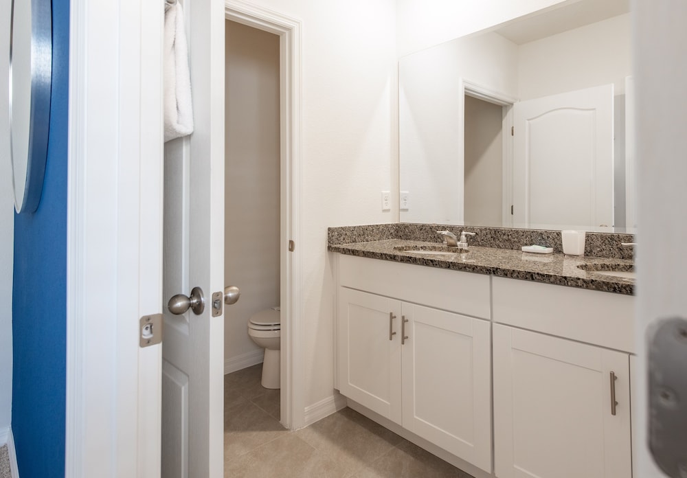 7572oml solterra Resort 7 Bedroom Home by RedAwning - photo 23