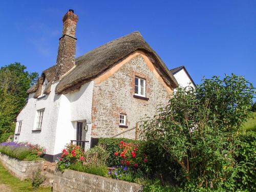 West Henstill House — 5-Star Luxury Hotel in Crediton, United Kingdom