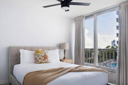 Media Luna Studio Oceanview Pool — 4-Star Luxury Hotel in San Juan, Puerto Rico