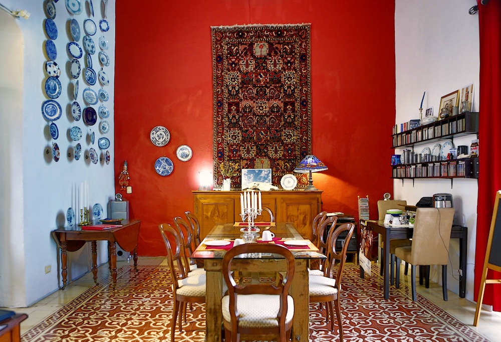 La Pantera Negra — 4-Star Luxury Hotel in Merida, Mexico