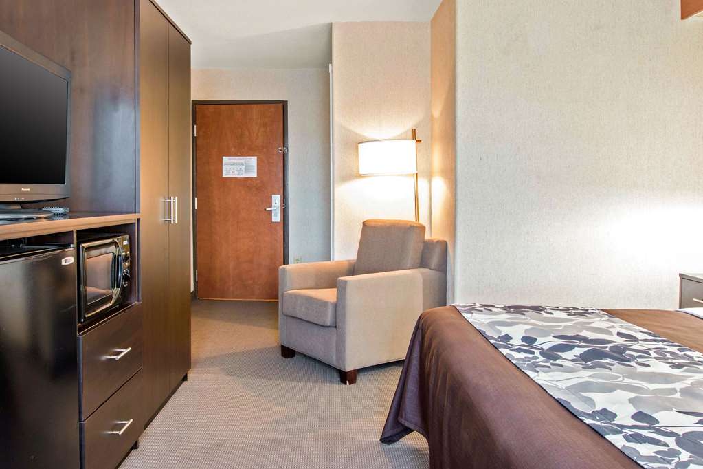 Sleep Inn & Suites Oregon Toledo - photo 8