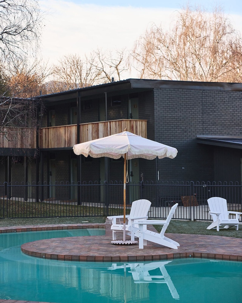 Alpine Inn in Corryong, Australia