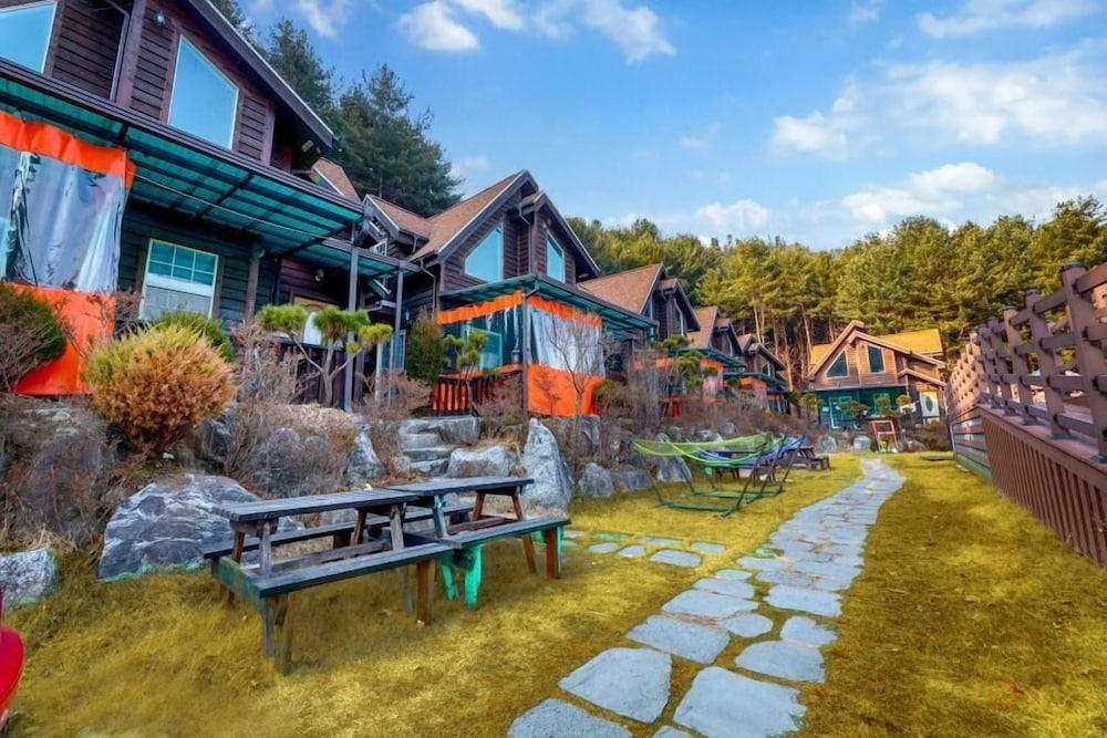 Gapyeong S&J Pension — 4-Star Luxury Hotel in Gapyeong, South Korea