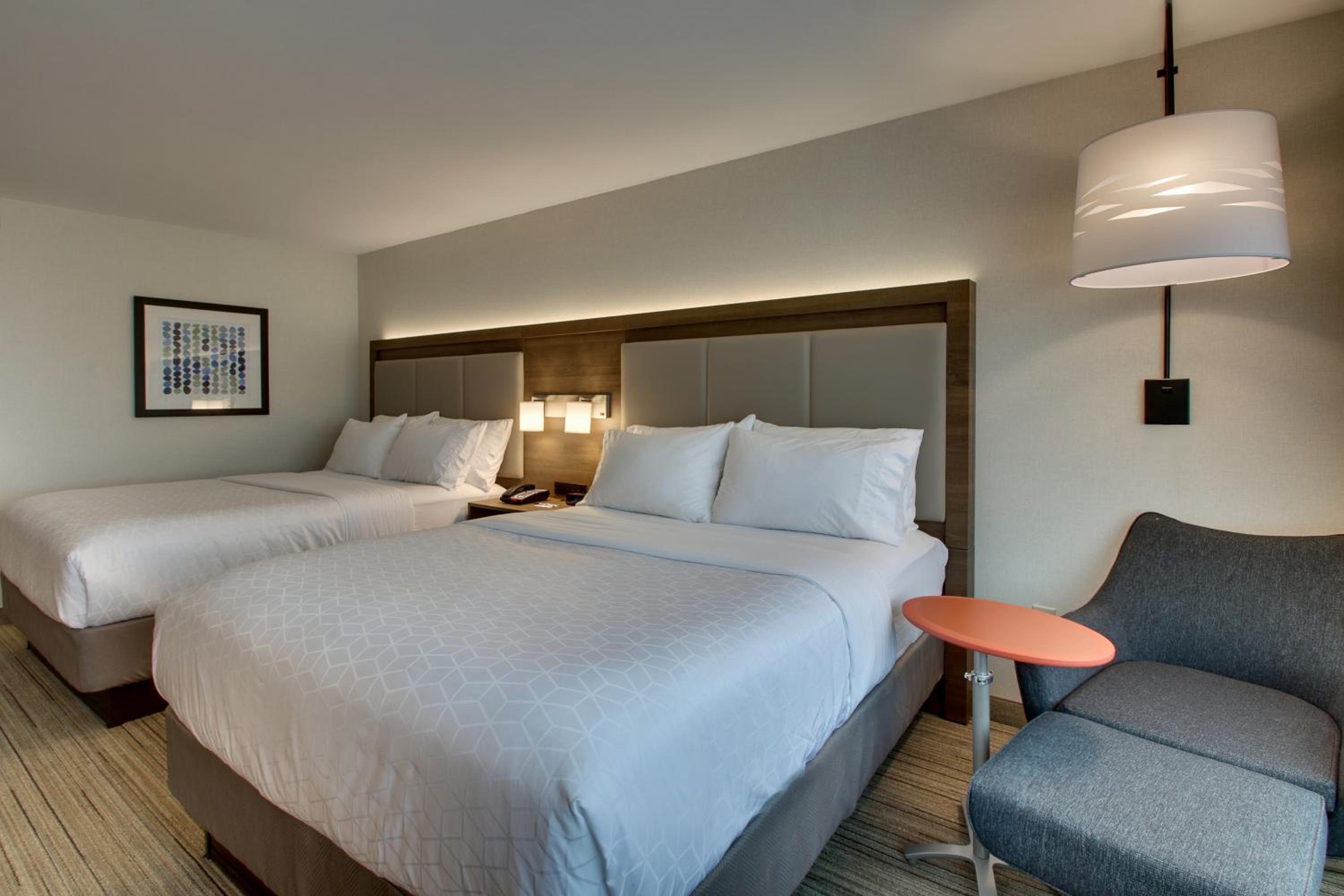 Holiday Inn Express & Suites Mt Sterling North by IHG - photo 70