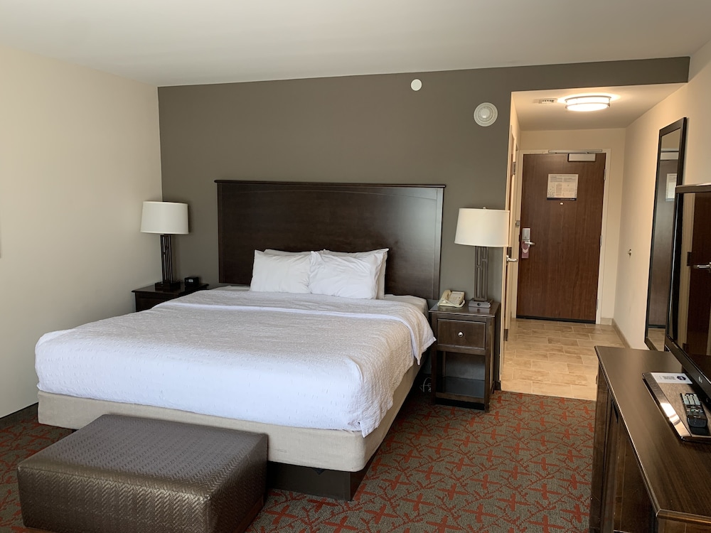Hampton Inn & Suites Lake Placid - photo 4