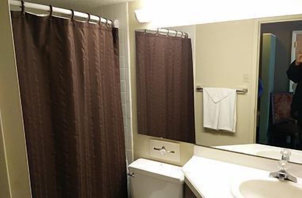 Grand Victoria Hotel - photo 6