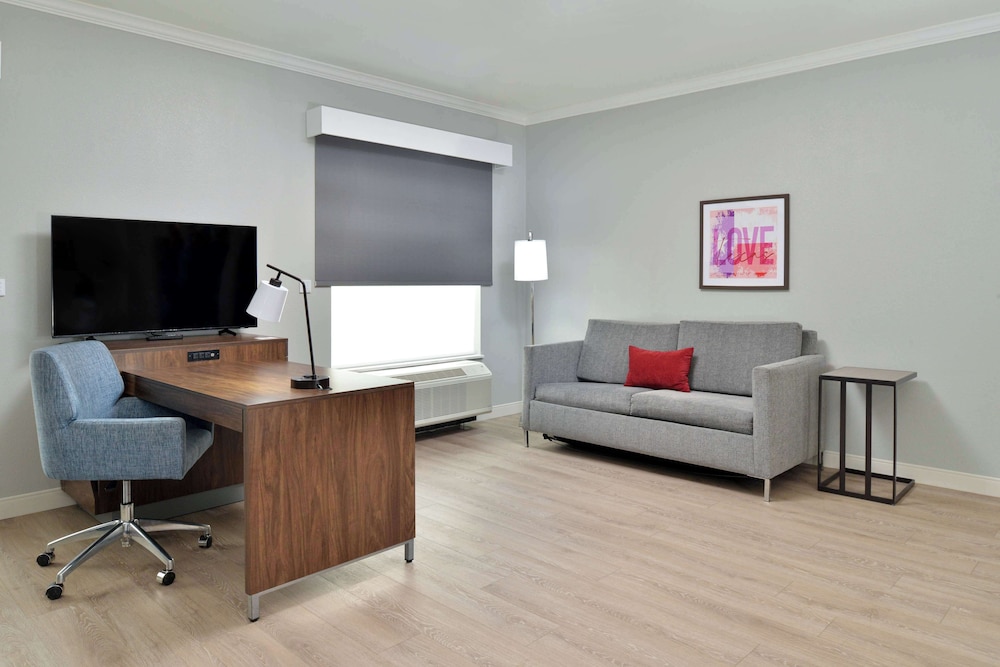 Hampton Inn & Suites Greenville - photo 15