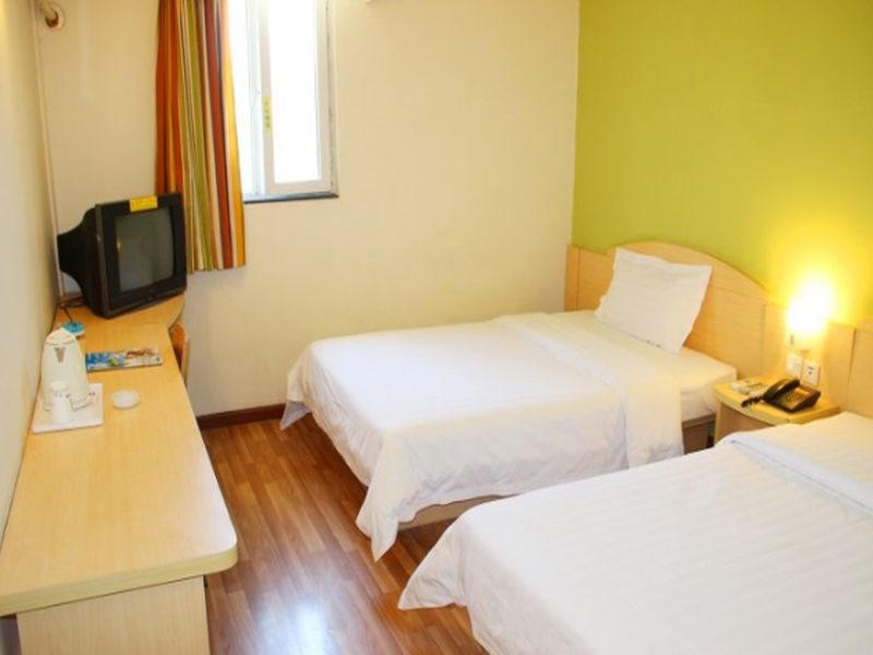 7 Days Inn Jingzhou Beijing Road Branch in Jingzhou, People's Republic of China