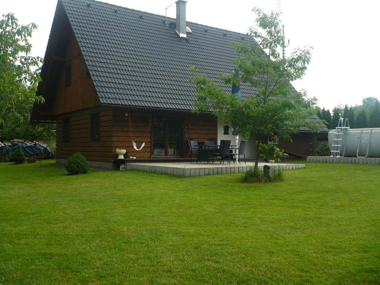 Chalupa u Alunka in Police Nad Metuji, Czech Republic