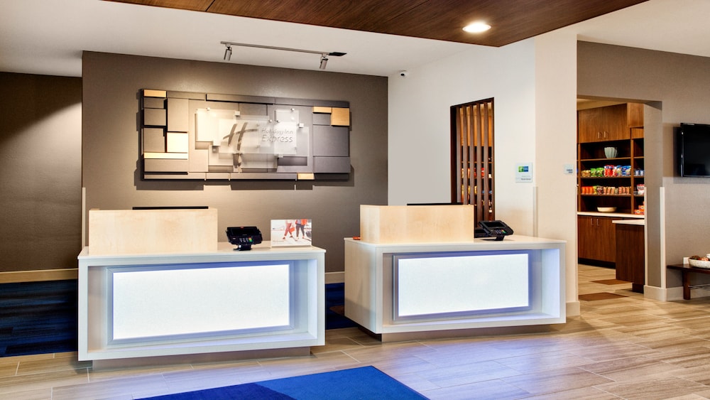 Holiday Inn Express Lake Wales N Winter Haven by IHG - photo 36