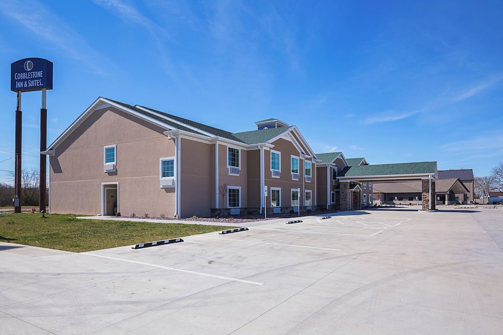 Cobblestone Inn & Suites Altamont - photo 65